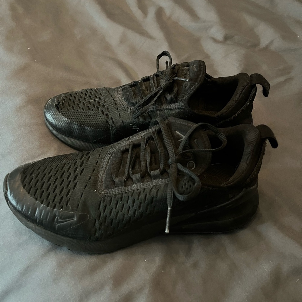 Nike 270s Black